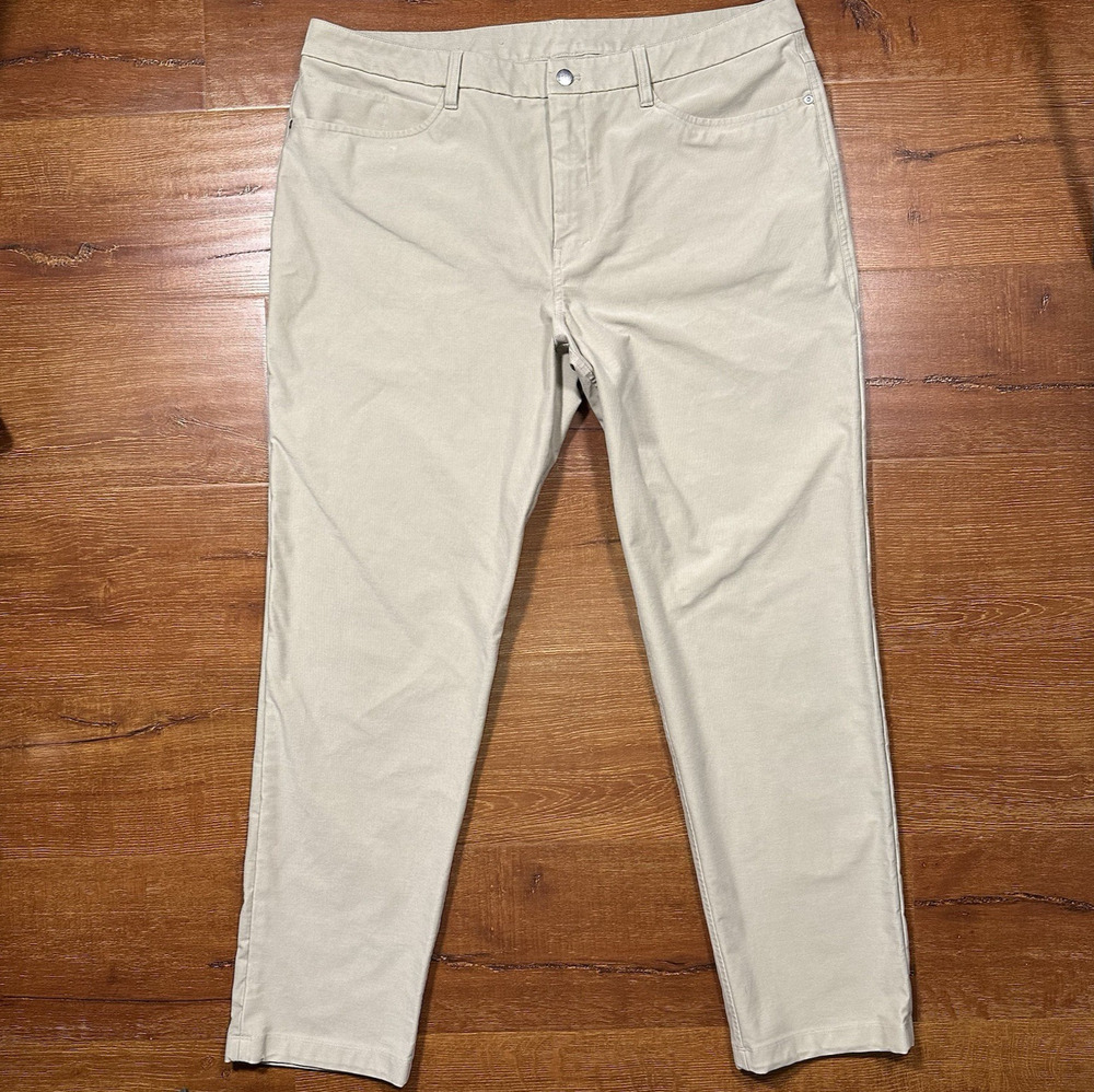 Lululemon ABC Classic Pants Canvas Mens 40x32 Beige Chino Essential Rugged City